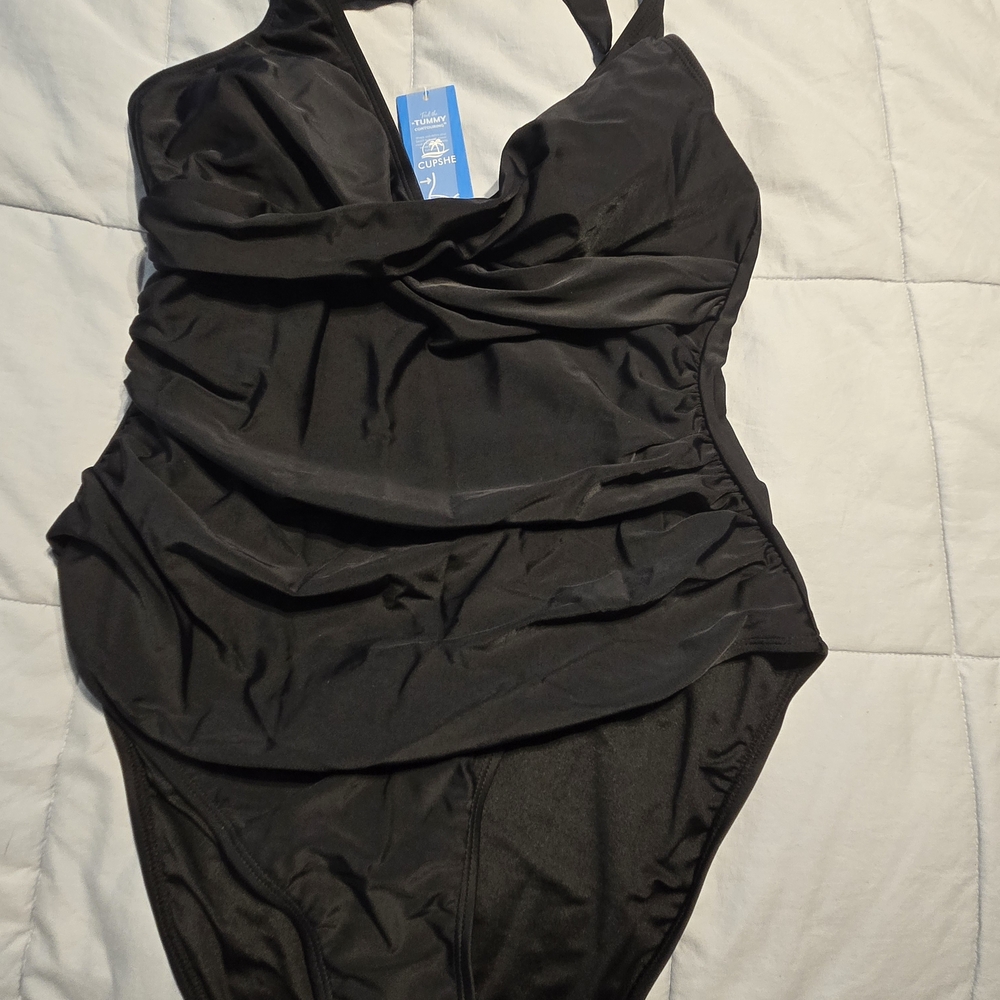 Cupshe Black Women's One Piece Swimsuit